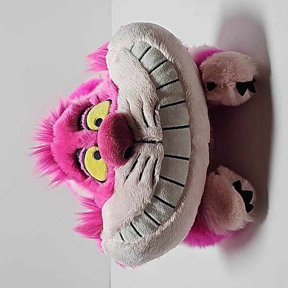 Disney Cheshire Cat Tabby Plush Toy Plushie Alice In Wonderland Lewis Carroll - Picture 1 of 15